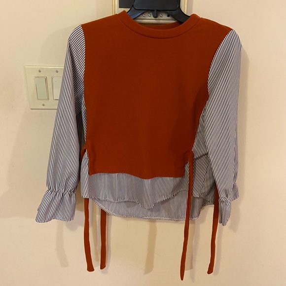 Orange vest with side bow ties with linen pants, striped blue shirt under it - Picture 2 of 5